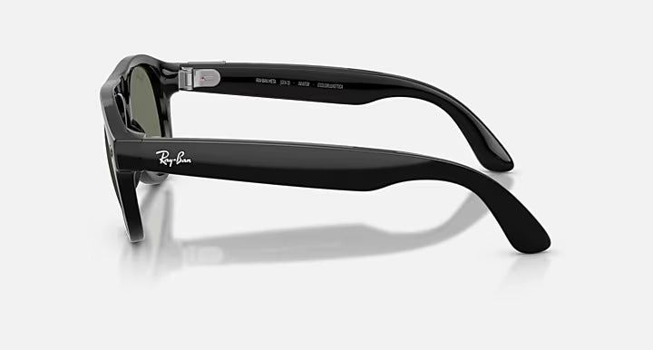 Ray-Ban Meta Aviator