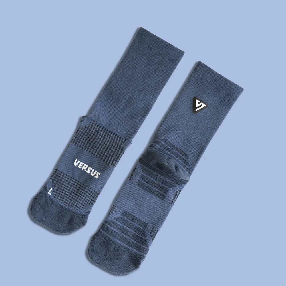 VERSUS ACTIVE CREW SOCK NAVY VERSUS