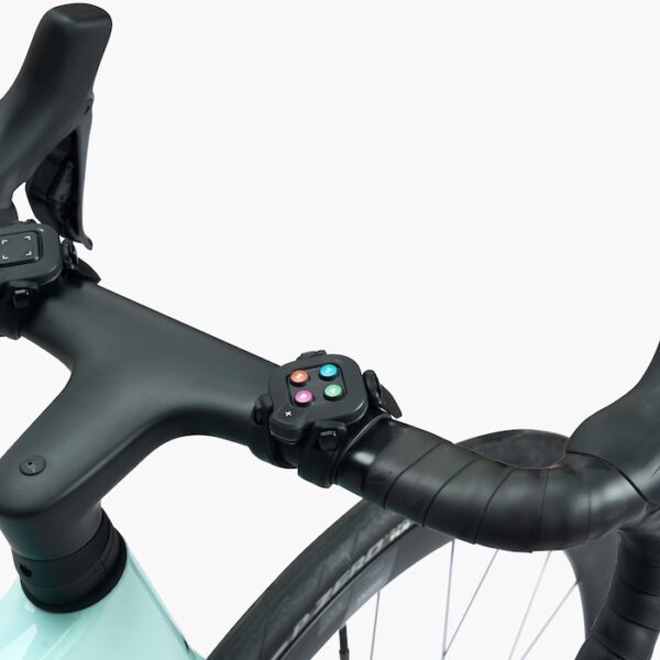KICKR CORE 2 with Zwift Cog and Click WAHOO